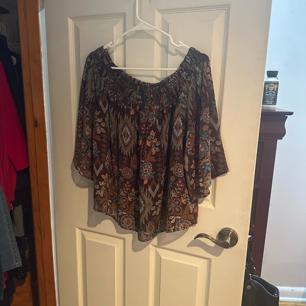 Shyanne Boho Off-Shoulder Floral Top - Brown